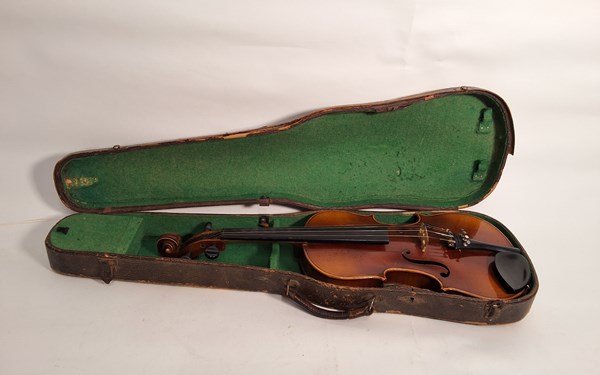 Lot 1338 - VIOLIN