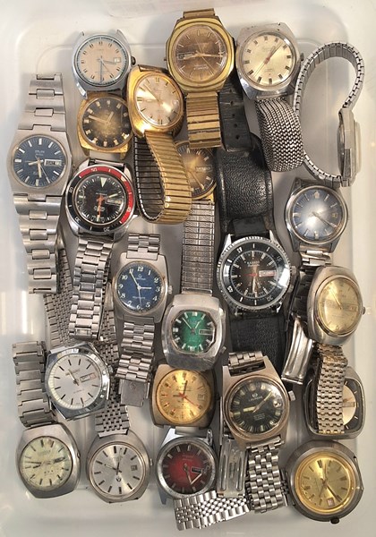 Lot 1082 - WRISTWATCHES