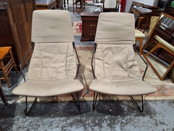 Lot 223 - LOUNGE CHAIRS