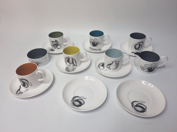 Lot 1175 - SUSIE COOPER