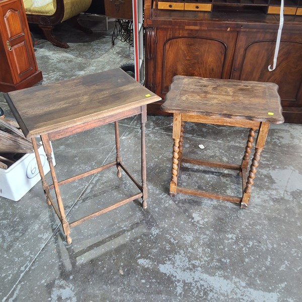 Lot 90 - LAMP TABLES