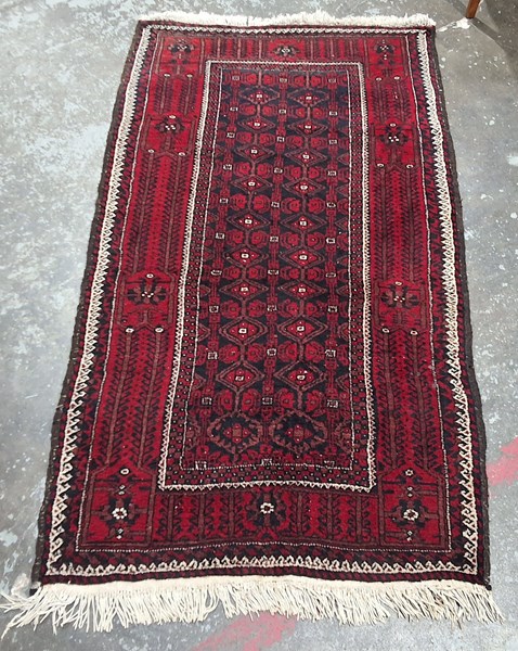 Lot 10 - PERSIAN RUG