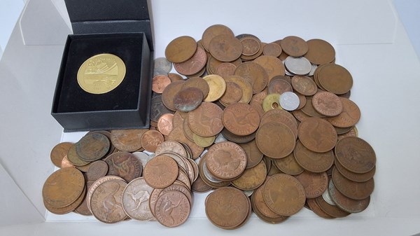 Lot 1069 - COINS