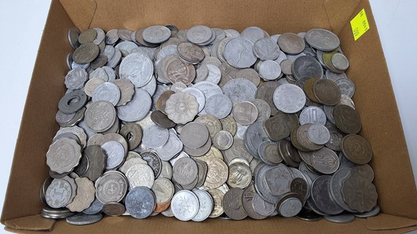 Lot 1064 - COINS