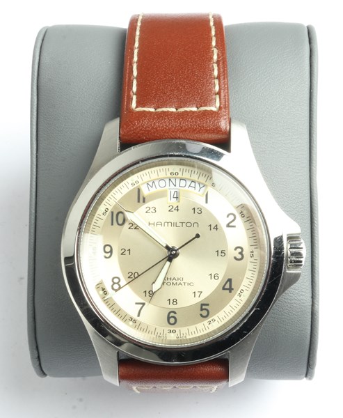 Lot 1037 - HAMILTON WATCH