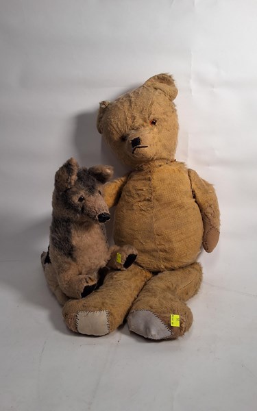 Lot 1375 - VINTAGE STUFFED TOYS