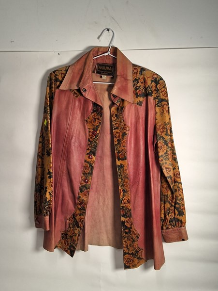 Lot 1165 - LEATHER JACKET