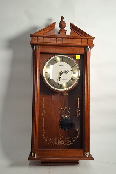 Lot 1091 - WALL CLOCK