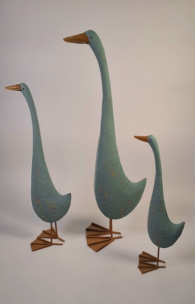Lot 17 - DUCK ORNAMENTS