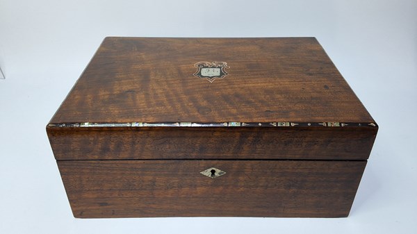 Lot 1276 - WRITING BOX
