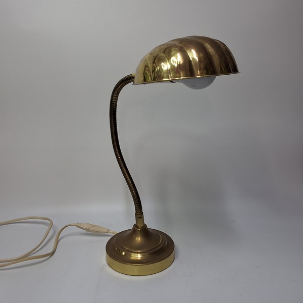 Lot 1320 - TABLE LAMP
