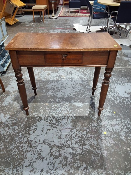 Lot 95 - HALL TABLE