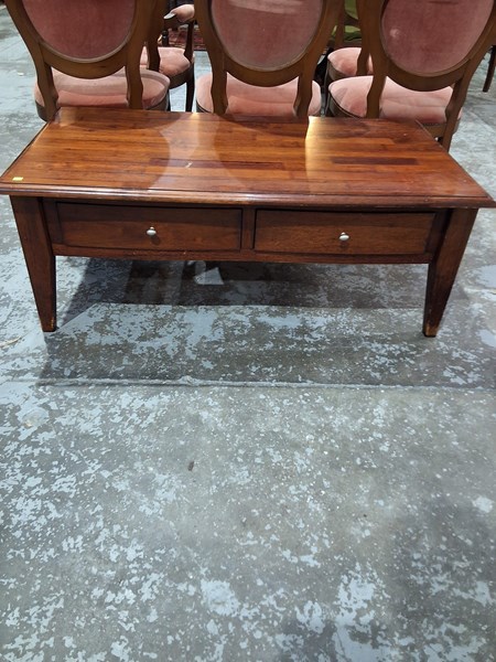 Lot 60 - COFFEE TABLE