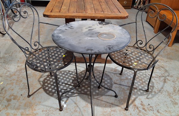 Lot 201 - PATIO SETTING