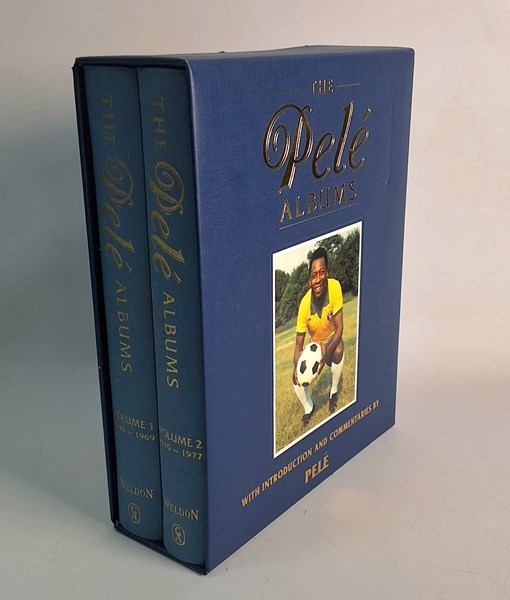 Lot 1244 - THE PELÉ ALBUMS