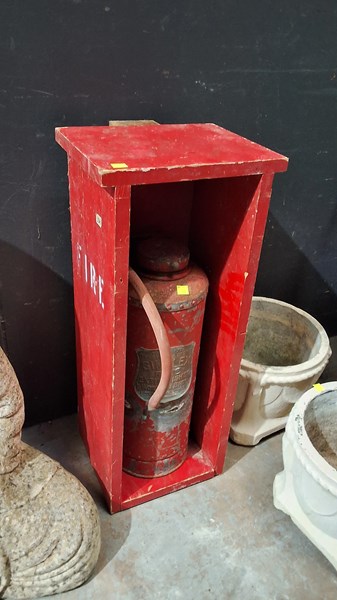 Lot 280 - FIRE EXTINGUISHER