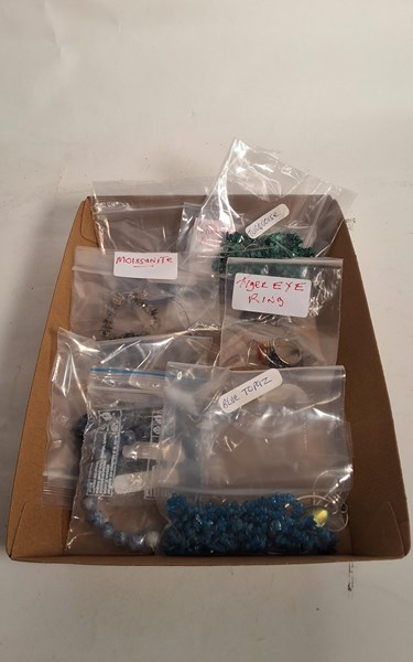 Lot 1216 - MINERAL JEWELLERY