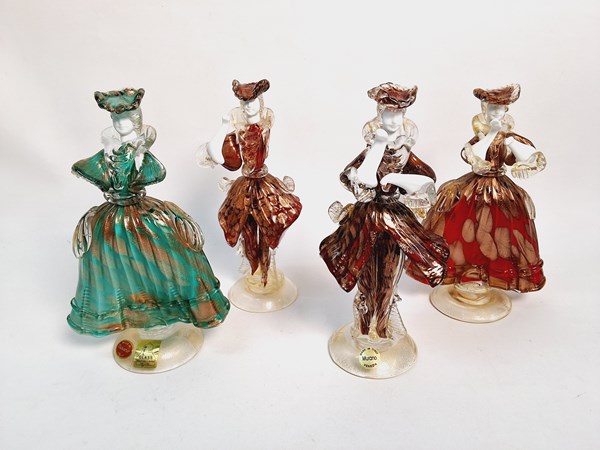 Lot 1107 - GLASS FIGURES