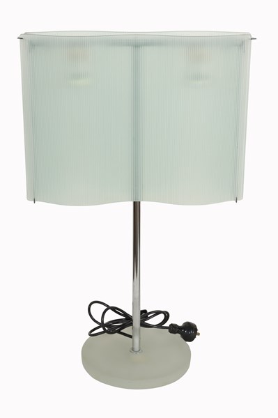 Lot 116 - BYRON LAMP