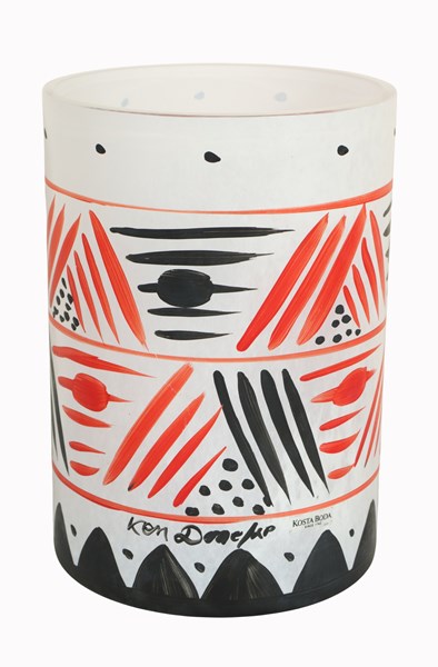 Lot 126 - KEN DONE VASE