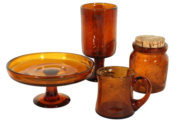 Lot 25 - DECORATIVE GLASS