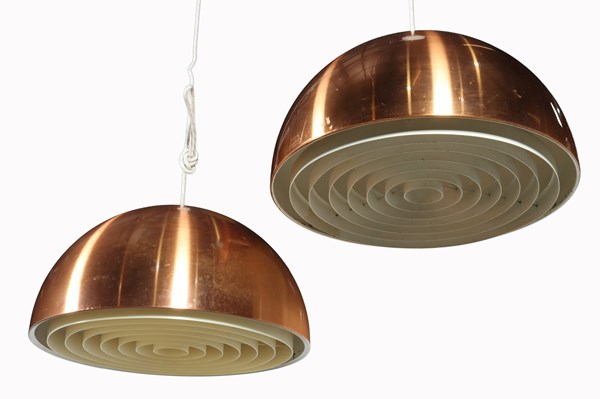 Lot 29 - PAIR OF LOUISIANA HANGING PENDANT LIGHTS