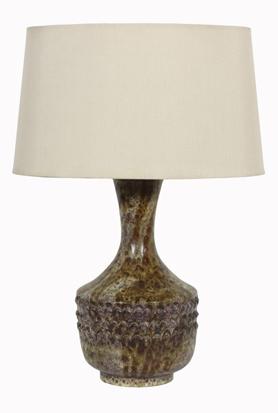 Lot 138 - TABLE LAMP