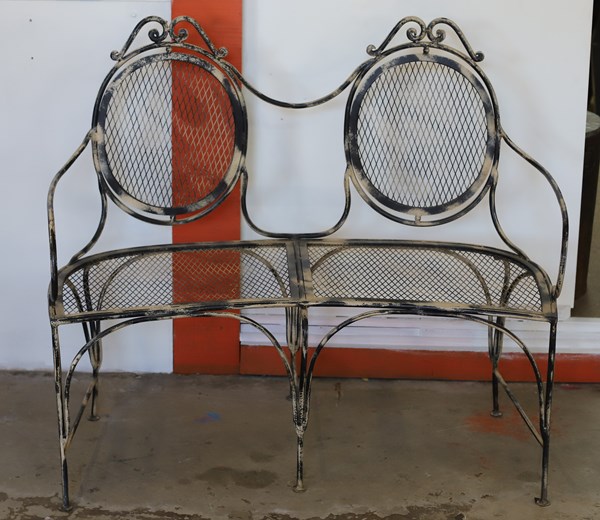 Lot 468 - IRON BENCH