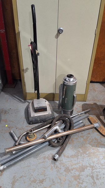 Lot 239 - VINTAGE VACUUM PARTS
