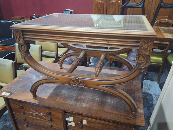 Lot 210 - DIRECTOIRE TABLE