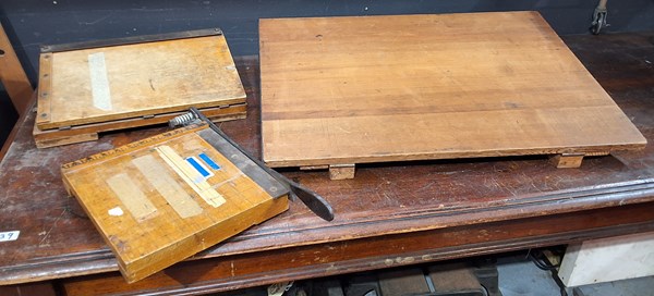 Lot 464 - VINTAGE OFFICE EQUIPMENT