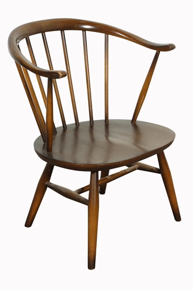 Lot 134 - ERCOL WINDSOR BOW TOP ARMCHAIR