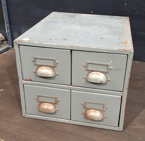 Lot 256 - FILING CABINET