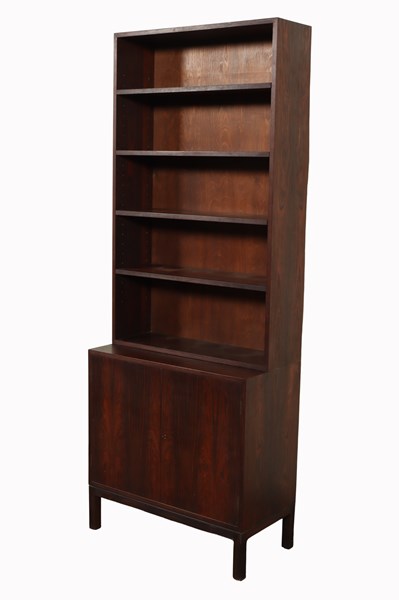 Lot 122 - ROSEWOOD BOOKSHELF