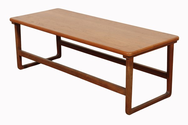Lot 83 - TEAK COFFEE TABLE
