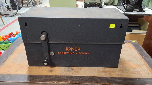 Lot 396 - ADDRESSING MACHINE