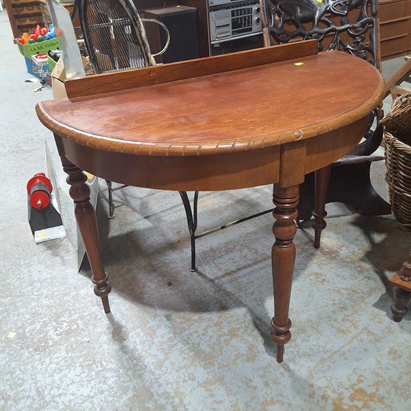 Lot 408 - HALL TABLE