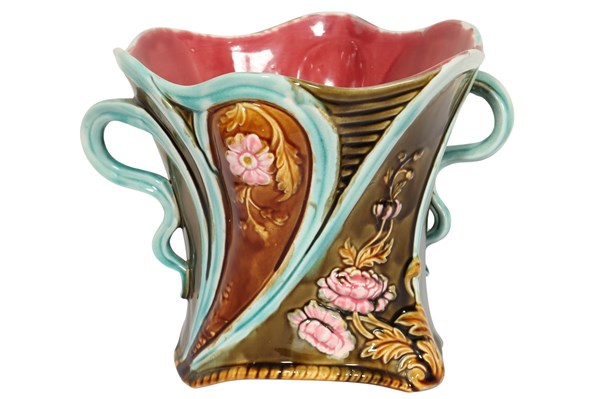 Lot 86 - ONNAING MAJOLICA PLANTER