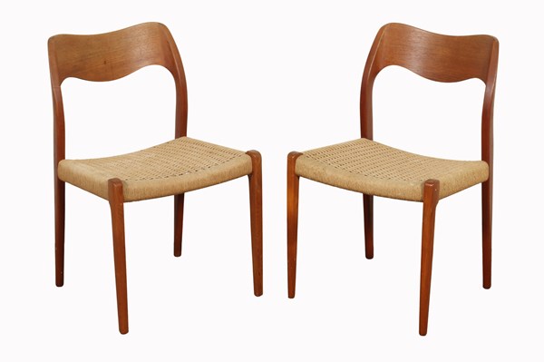 Lot 3 - PAIR OF MODEL 71 DINING CHAIRS