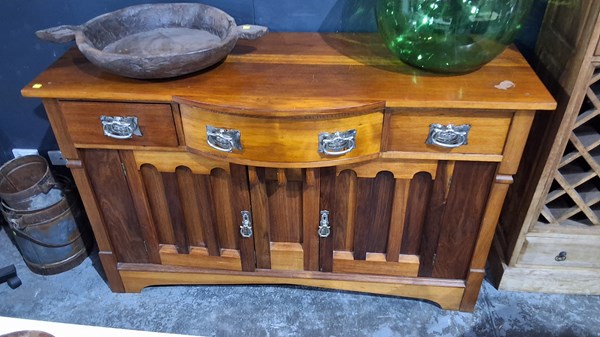 Lot 150 - SIDEBOARD
