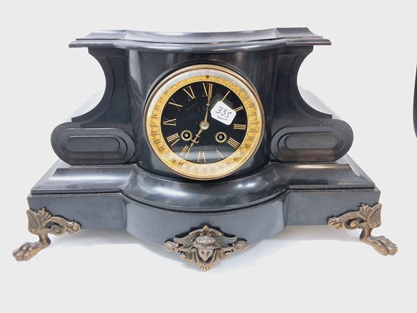 Lot 1296 - MANTEL CLOCK