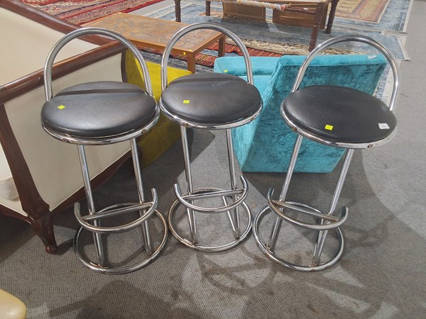 Lot 307 - BAR STOOLS