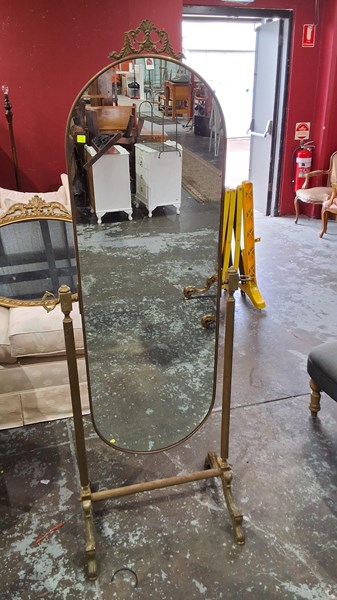 Lot 145 - CHEVAL MIRROR