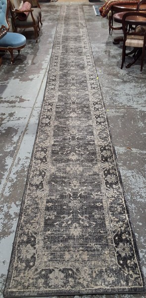 Lot 136 - HALL RUNNER