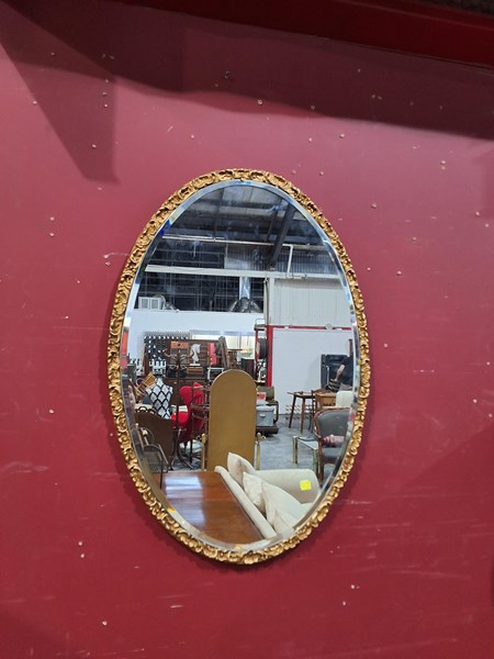 Lot 103 - MIRROR