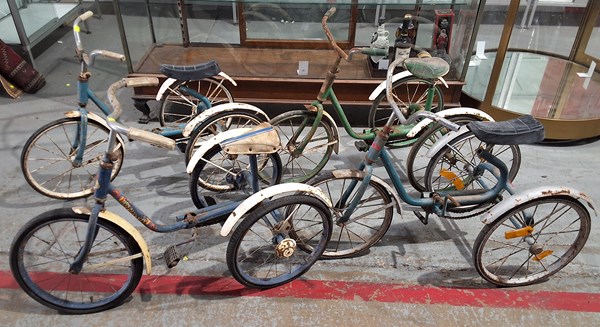 Lot 434 - TRICYCLES