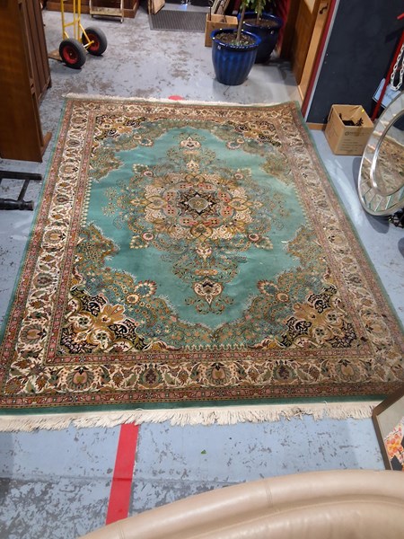 Lot 191 - RUG