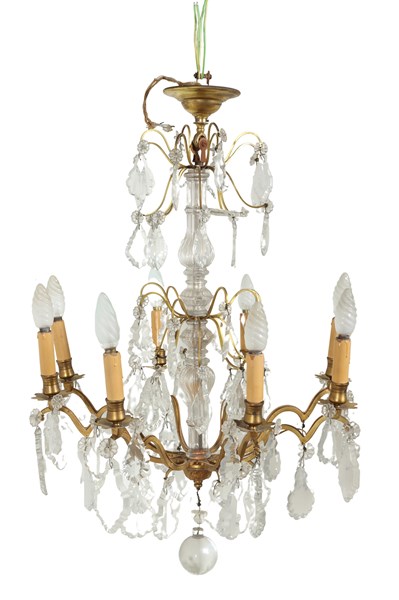 Lot 143 - CHANDELIER