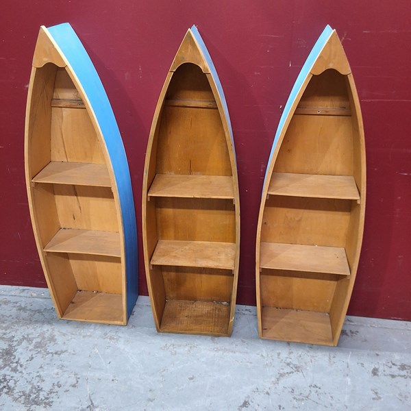 Lot 106 - BOAT SHELVES