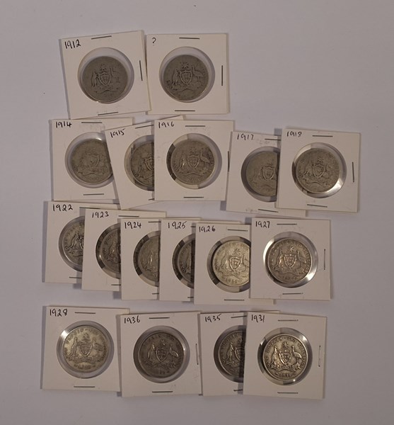 Lot 1098 - COINS